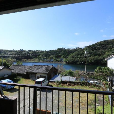 Minshuku Satomachi Guest House Yakushima  Bagian luar foto