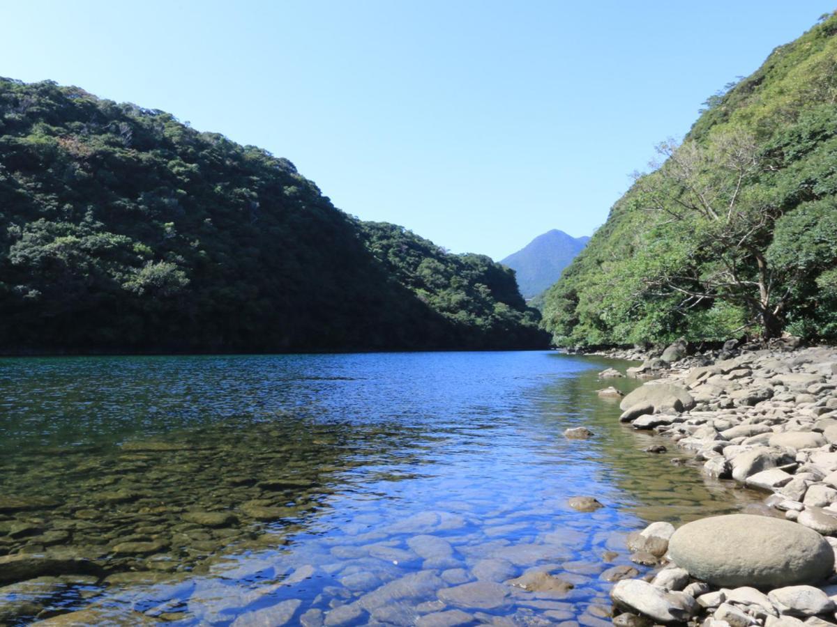 Minshuku Satomachi Guest House Yakushima  Bagian luar foto