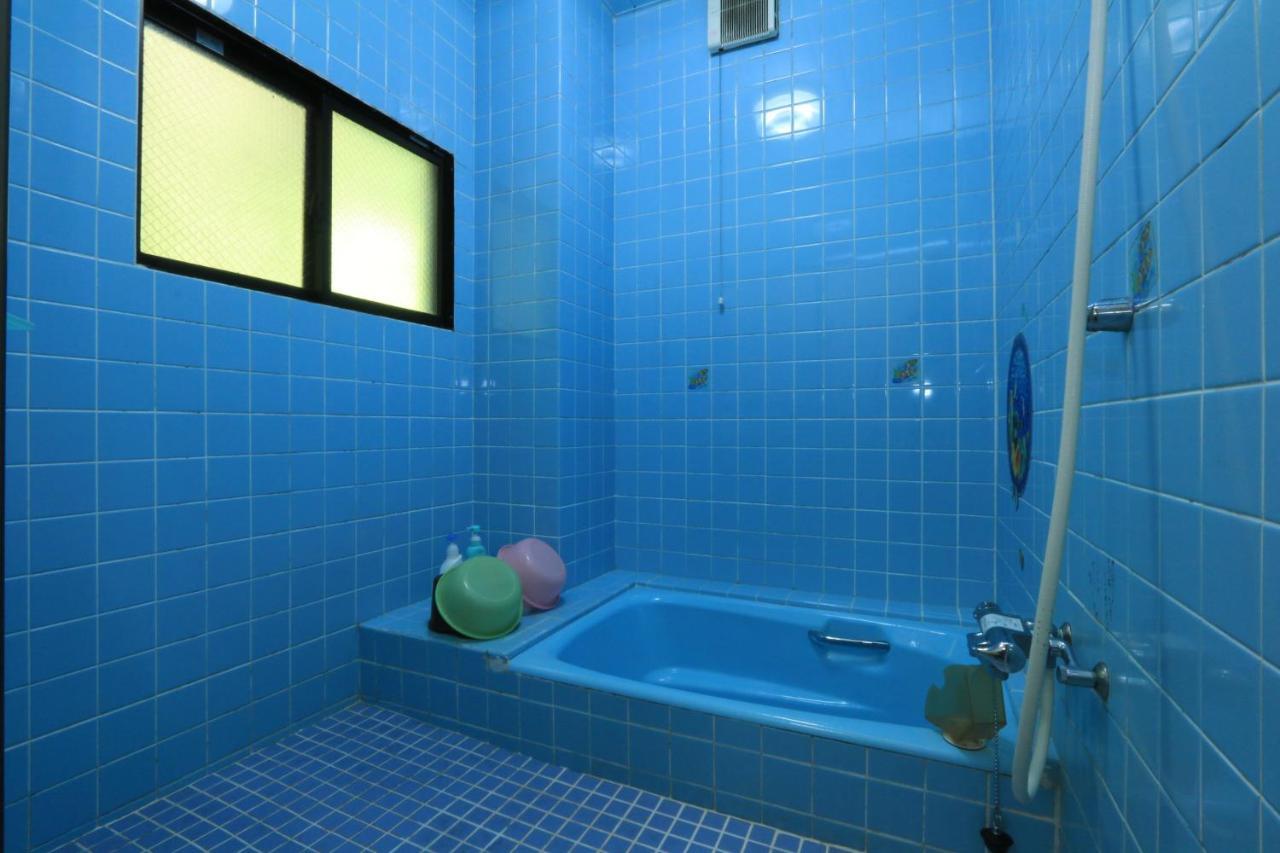 Minshuku Satomachi Guest House Yakushima  Bagian luar foto