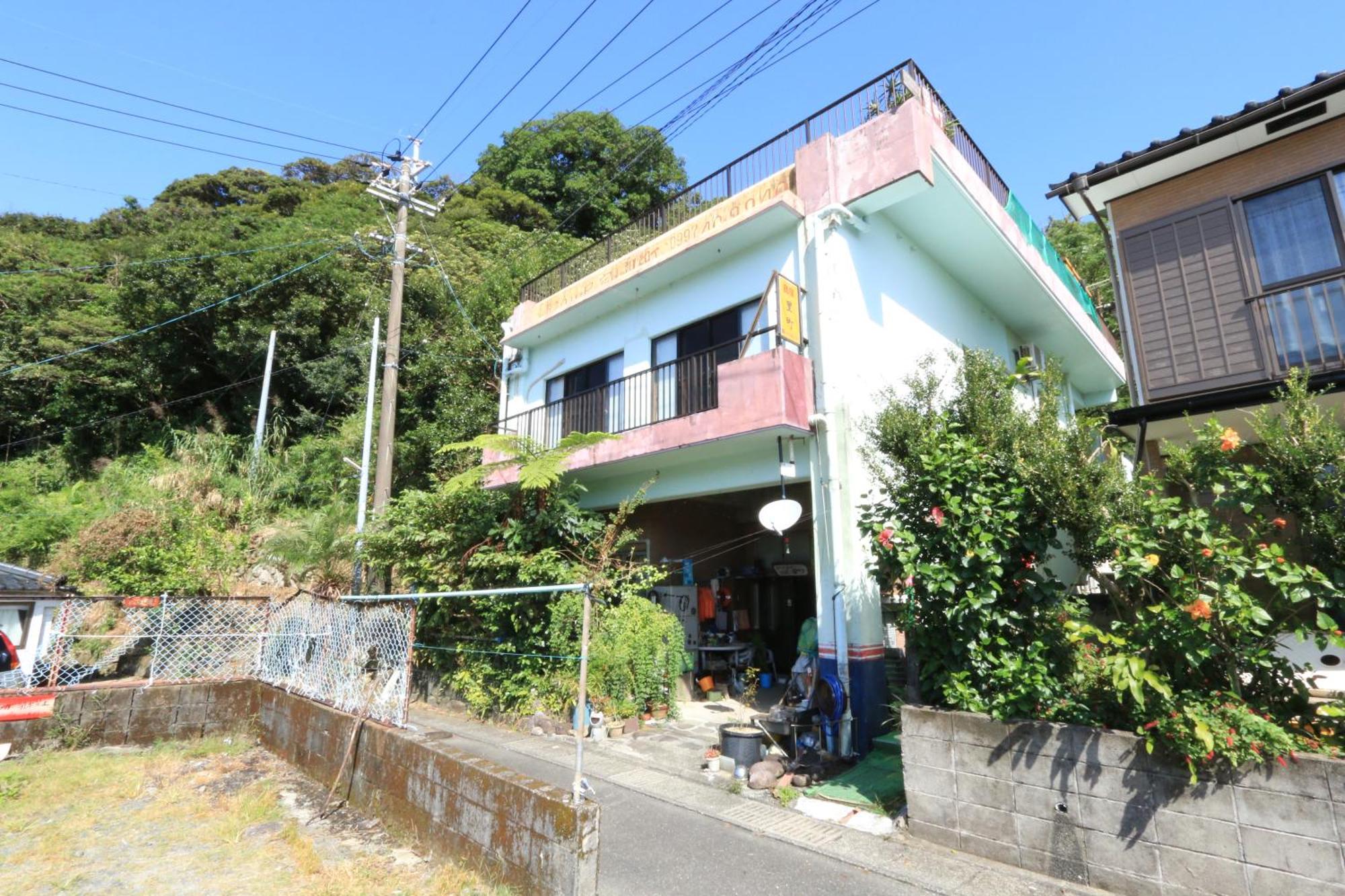 Minshuku Satomachi Guest House Yakushima  Bagian luar foto